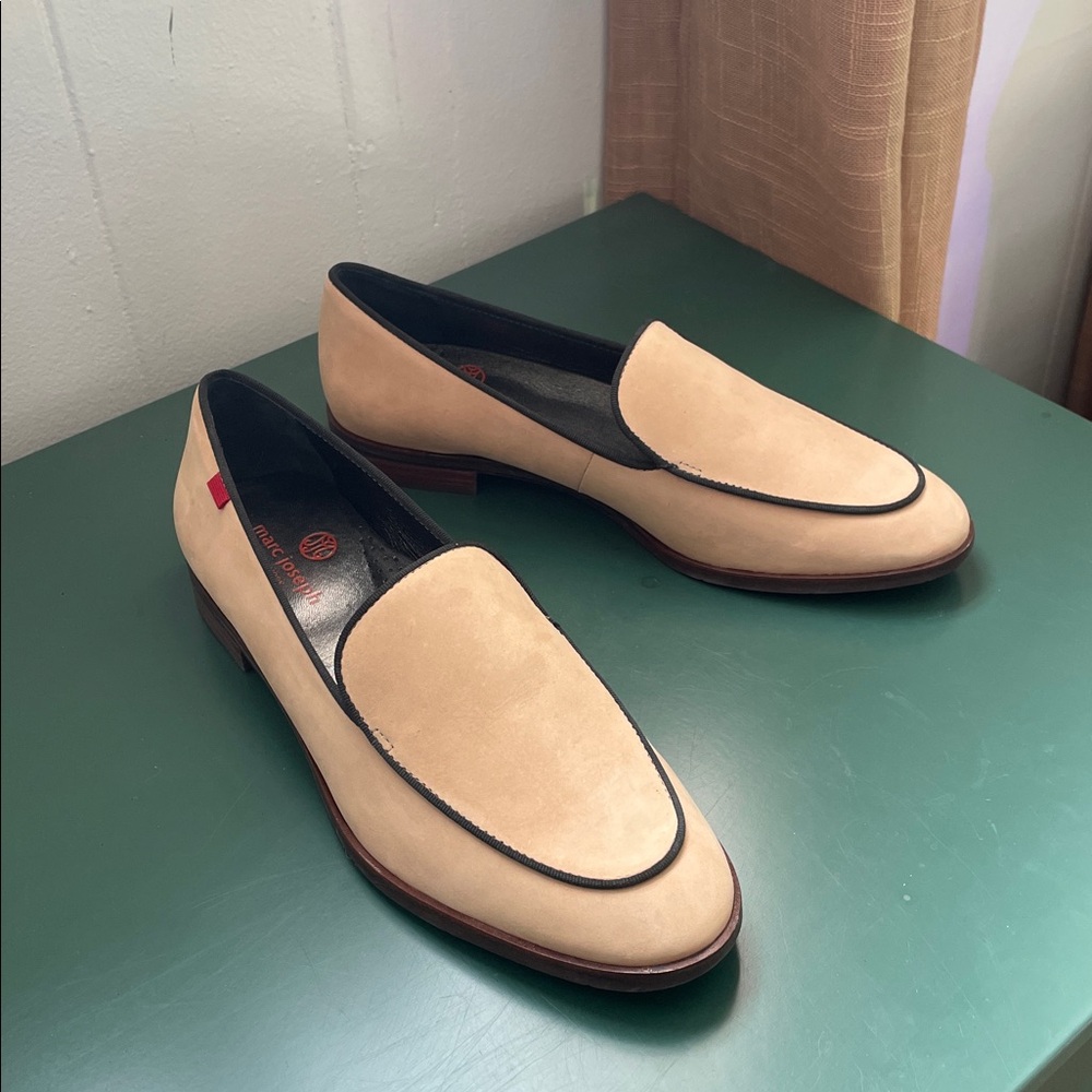 Marc Joseph New York Beige Loafers with Black Trim
